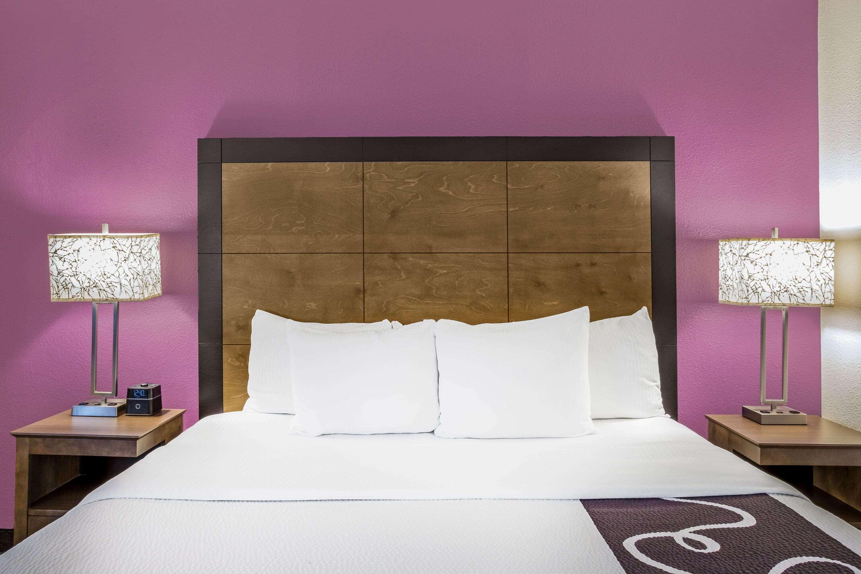 La Quinta By Wyndham Hartford Bradley Airport Hotel Уиндзор Локс Екстериор снимка